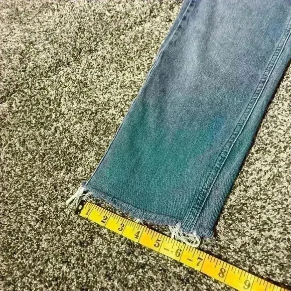 BDG Urban Outfitters Jeans Women’s 26 Light Wash Denim High Rise Raw Hem - Picture 3 of 10